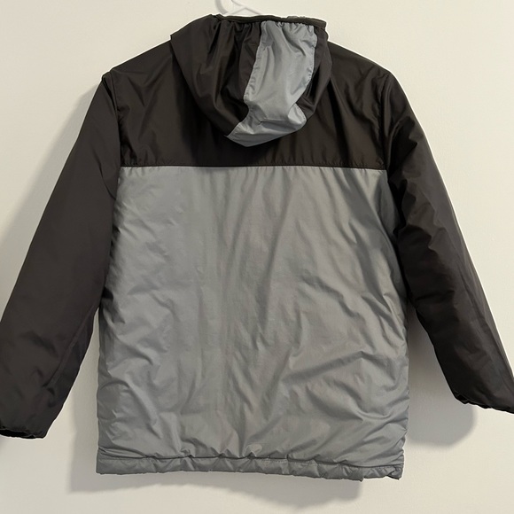 GUC Boy’s North Face Reversible Coat - Picture 2 of 16